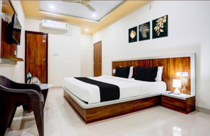 Luxury Air Conditioned Room