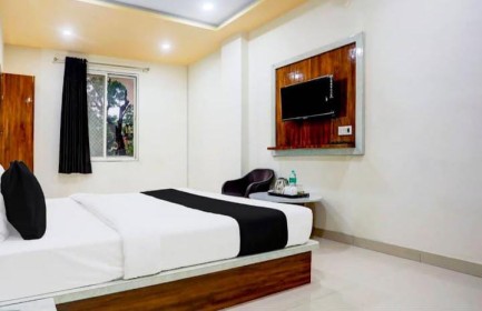 Luxury Air Conditioned Room